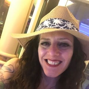 Meet your Posher, Patty